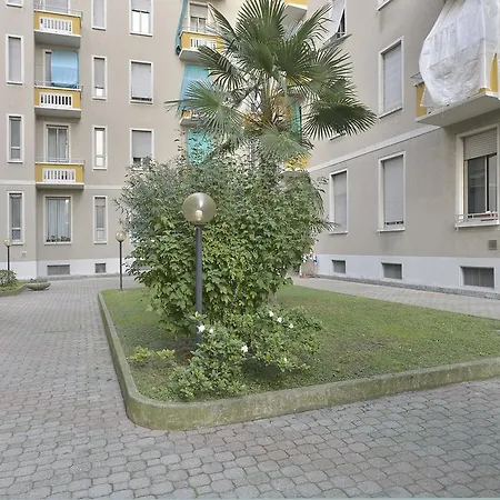 Apartment Fulvio Testi Halldis Milan