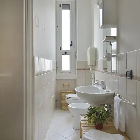 Fulvio Testi Halldis Apartment Milan